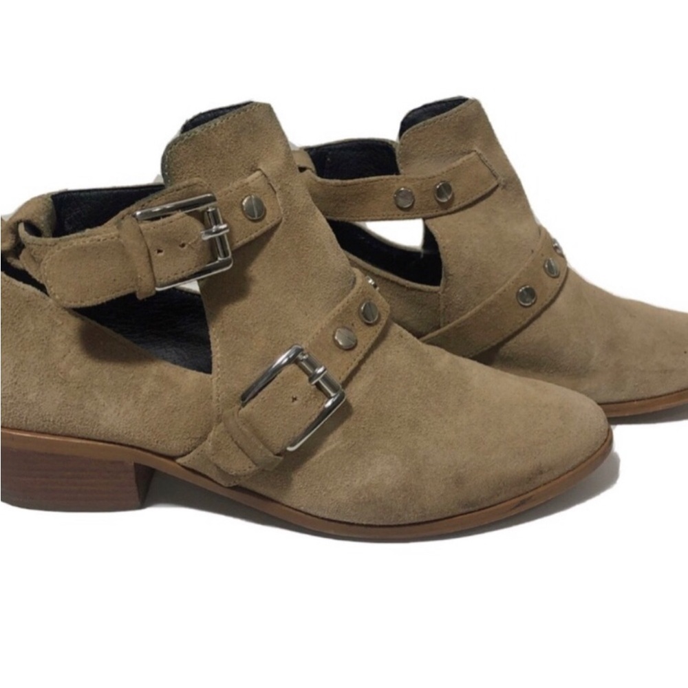 Rebecca Minkoff taupe suede buckle booties. Size 9.